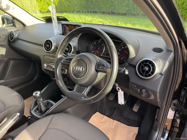 Audi A1 2016 Diesel 381128637