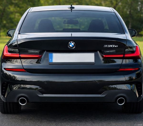 BMW 3-Series 2020 381245509