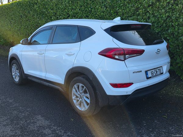 Hyundai Tucson 2016 381246833