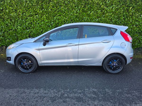 2015 Ford Fiesta Zetec 1.0 New Nct 01/2028 381246951