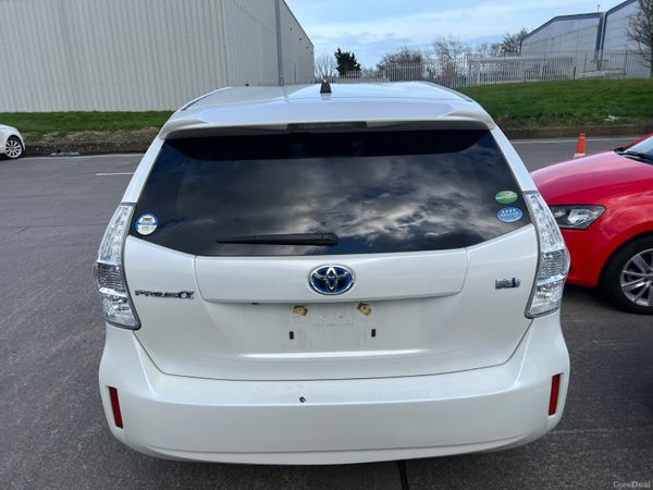 2014 TOYOTA PRIUS 7 SEATER  NCT 27 381248563