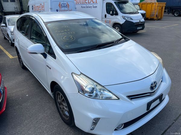 2014 TOYOTA PRIUS 7 SEATER  NCT 27 381248565