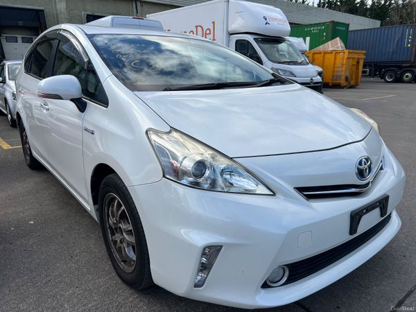 2014 TOYOTA PRIUS 7 SEATER  NCT 27 381248595