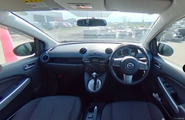 2013 Mazda Demio only 17k kms 381254281