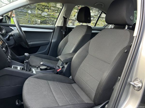 2017 SKOD OCTAIVA AMBITION NCT JANUARY 2027 381270315