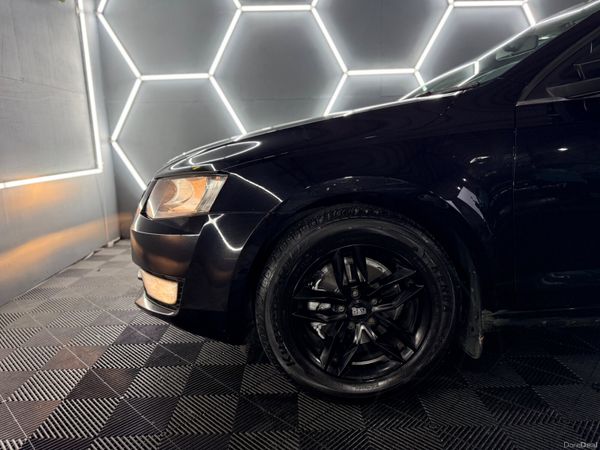 ◼️2015 SKODA OCTAVIA 1.6 DIESEL ◼️ 381298751