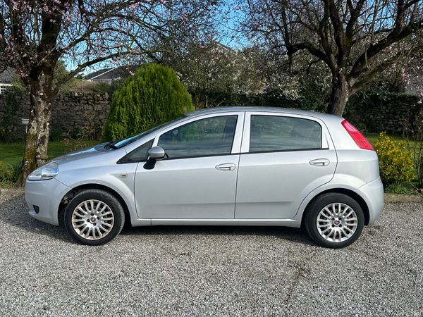 Fiat Punto Ideal Start Car- Easy to insure 381201469