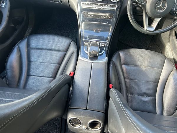 Mercedes-Benz C-Class 2016 AUTOMATIC 381208271