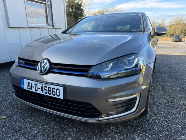 VW GOLF GTE 381210405