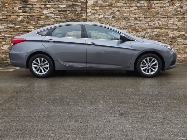 151 Hyundai i40 1.7 CRDI S 381231911