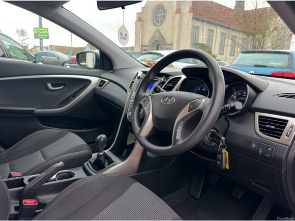 Hyundai i30 BLUE 110PS 5DR SDRIVE 381236399