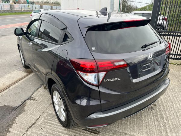 HONDA VEZEL 2015, 1.5 HYBRID AUTO LOW KMS 381348571