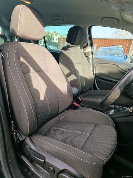 Opel/vauxhall zafira Tourer | 7 seater manual 381370461