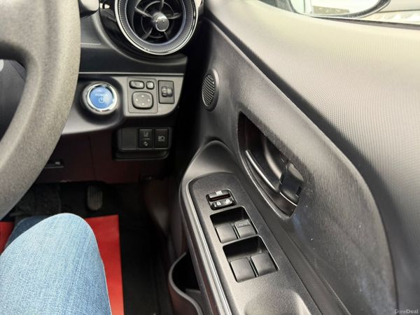 191 Toyota Aqua Push Start 381383067