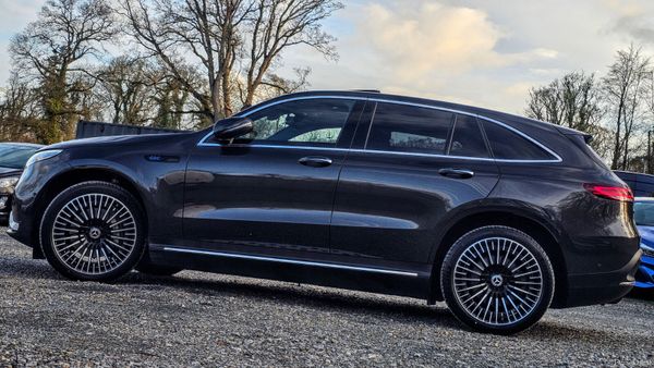🔥 2023 Mercedes EQC 400 4Matic AMG Line Low Km 381384059