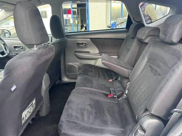 2014 TOYOTA PRIUS ALPHA 7 SEATER PETROL HYBRID 381391313