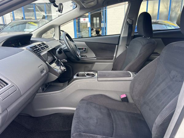 2014 TOYOTA PRIUS ALPHA 7 SEATER PETROL HYBRID 381391319