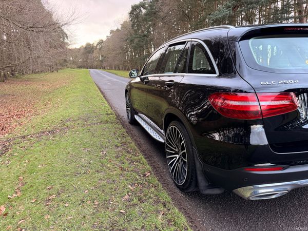 Mercedes-Benz GLC 250 Diesel 4Matic 381395791