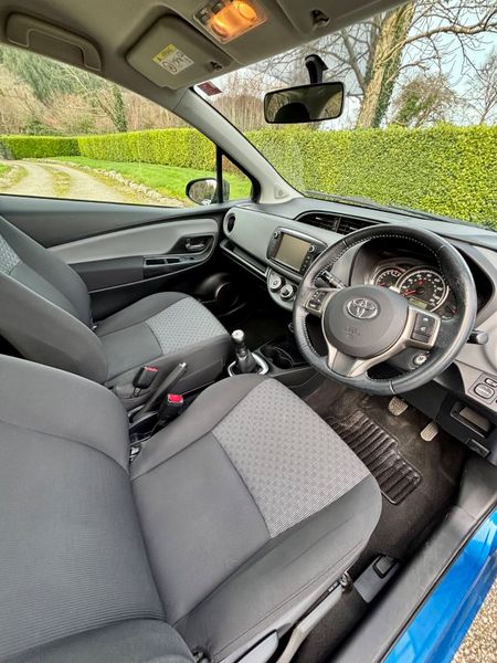 Reserved 152 Toyota Yaris 1.0 VVT 3dr 95k KMS 381398573