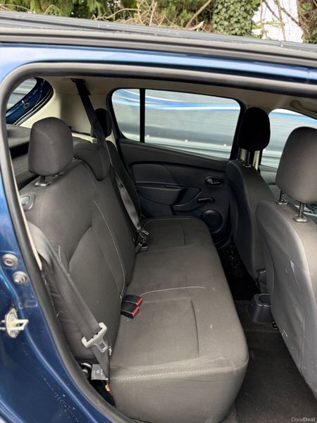 Dacia Sandero 2017 381320053