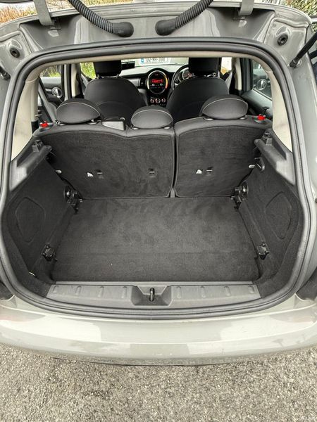 Mini Cooper AUTO , WARRANTY ,FINANCE ,VERY LOW KMS 381334307