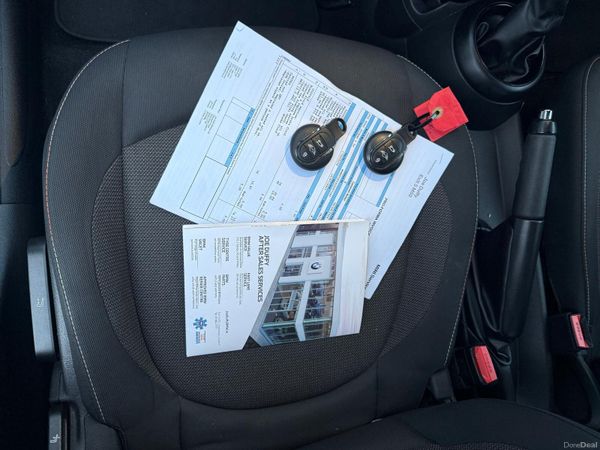 Mini Cooper AUTO , WARRANTY ,FINANCE ,VERY LOW KMS 381334323