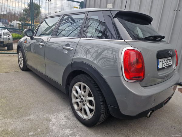 Mini Cooper AUTO , WARRANTY ,FINANCE ,VERY LOW KMS 381334329