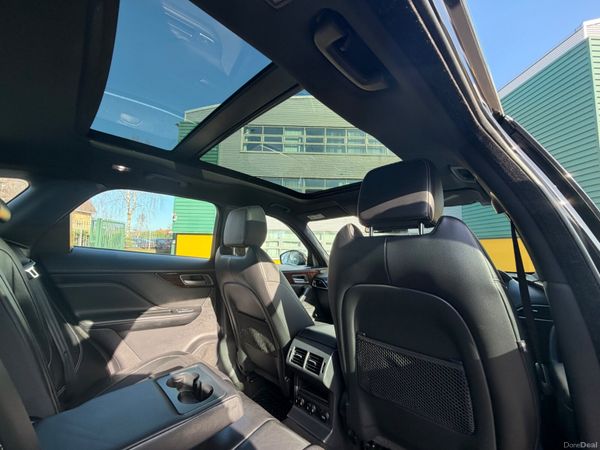 Jaguar F-Pace 3.0D R-Sport AWD 381442181