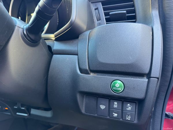 HONDA FIT HYBRID 2018 60000KM 2keys HighSpec Sport 381445537