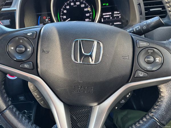 HONDA FIT HYBRID 2018 60000KM 2keys HighSpec Sport 381445539