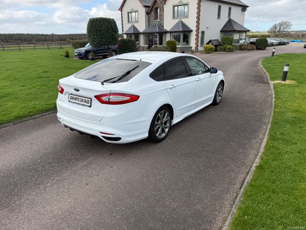 Ford Mondeo 2018 2.0 ST-Line 381445725