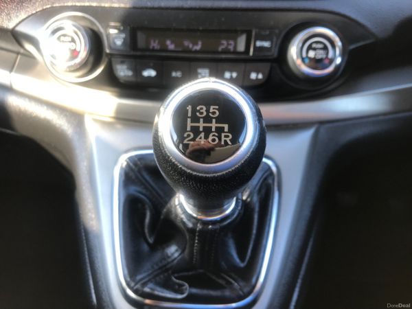 132 Honda CR-V SR I-VTEC PETROL NCT & TAX.. 381485997