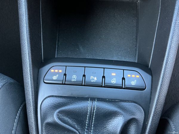 KIA STONIC 1.2 PETROL ONLY 57,000 KMS SPOTLESS 381487515