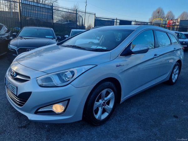 Hyundai i40 2015 381492845