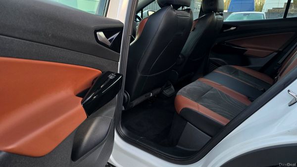 // Deposit Taken // 381494945