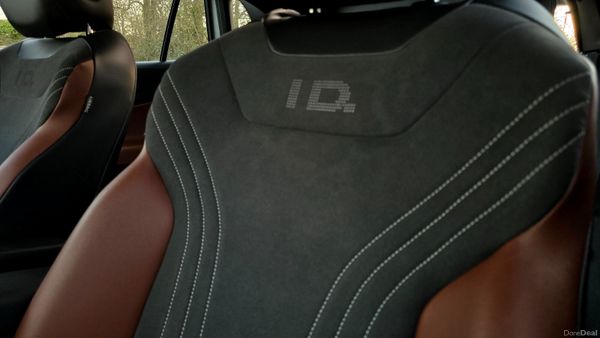 // Deposit Taken // 381494951