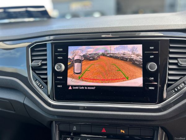 Volkswagen T-Roc 2018 381405809