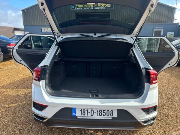 Volkswagen T-Roc 2018 381405817