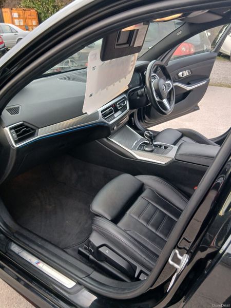 BMW 3-Series 2020 381406859