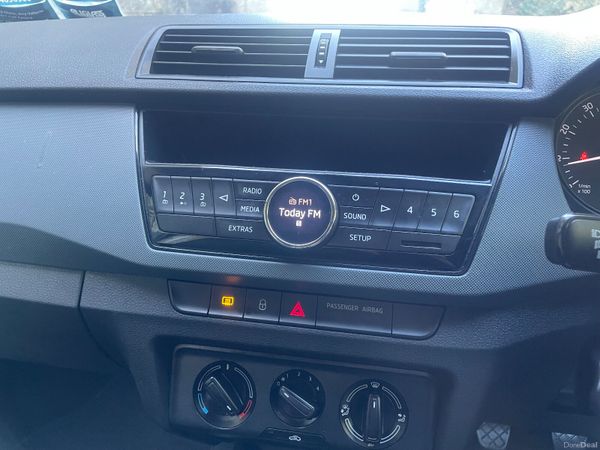 Skoda Fabia 2018 381427339