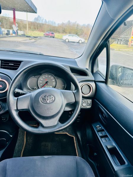 Toyota Vitz 2014 1.0L AUTOMATIC 381434219