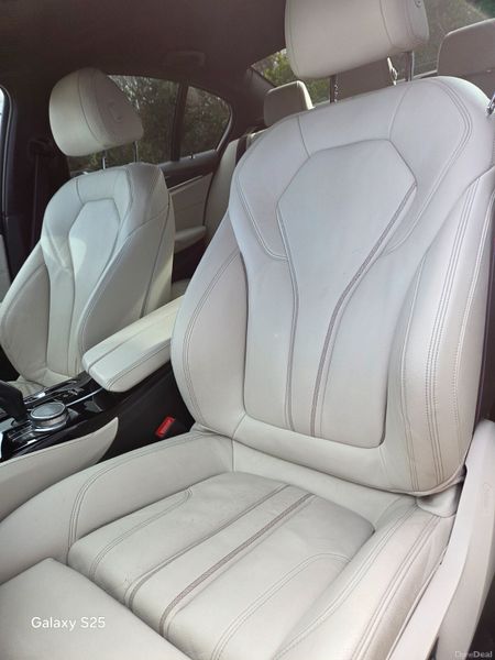 2021 BMW 530e xdrive 381548167