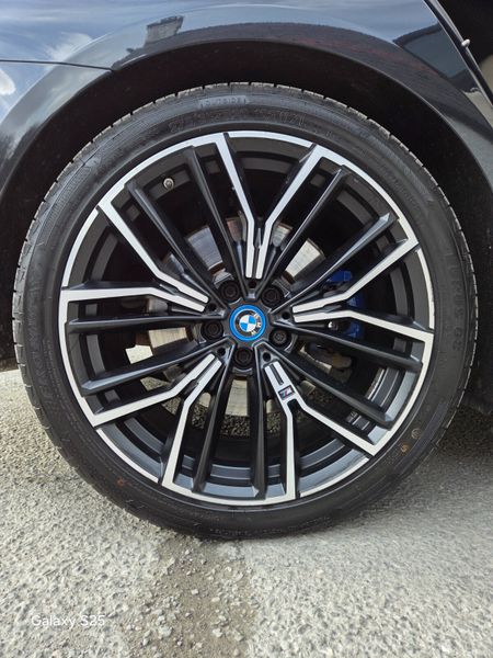 2021 BMW 530e xdrive 381548195