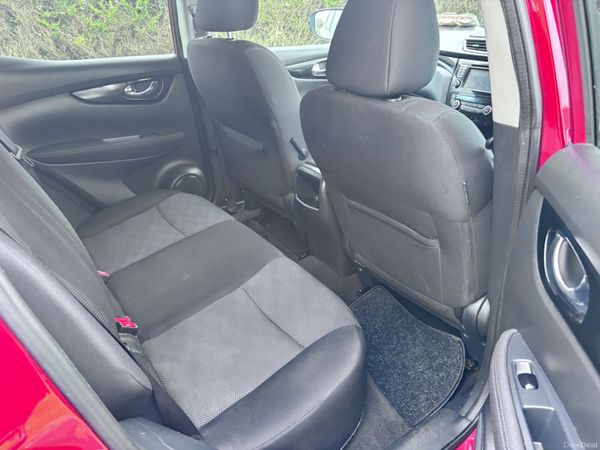 Nissan Qashqai 2016 1.5L Diesel Low Kms 381550603