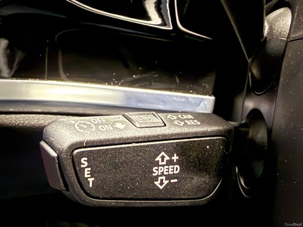 222 Audi Q3 1.4 45 TFSi E Sport Tech 381570287