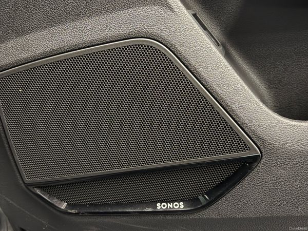 222 Audi Q3 1.4 45 TFSi E Sport Tech 381570339