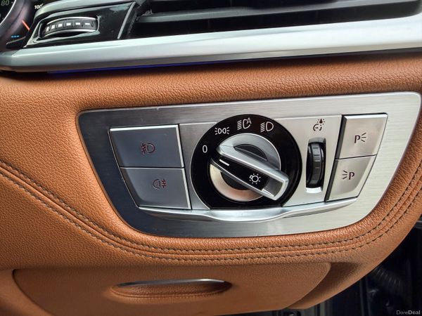 2016 BMW 740E CARBON EDITION- MASSIVE SPEC 381572749