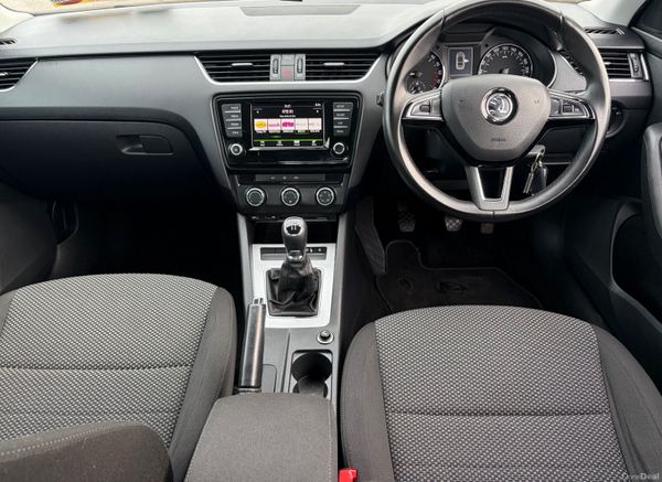 2016 Skoda Octavia 1.6 TDI AMBITION Nct 11/26 381576387