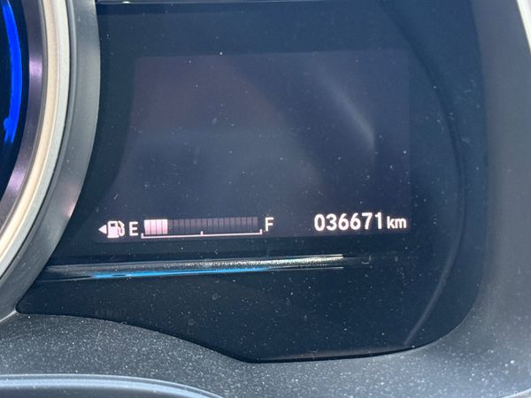 2018 Honda Fit 1.5 Hybrid Automatic,36K KM 381597037