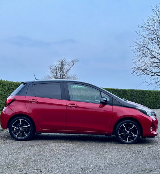 161 Toyota Yaris Design 1.3 Great Spec Manual 381598761